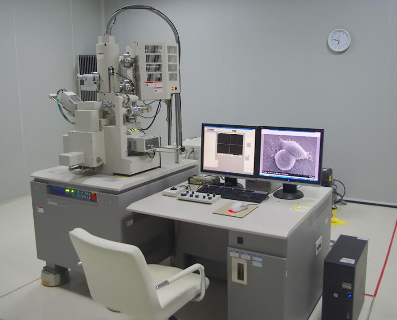 扫描电子显微镜结合不同附件可以应用于不同领域中